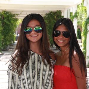 Meet your Posher, Izabella